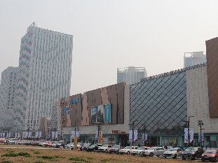 武漢經(jīng)開(kāi)萬(wàn)達(dá)廣場(chǎng)